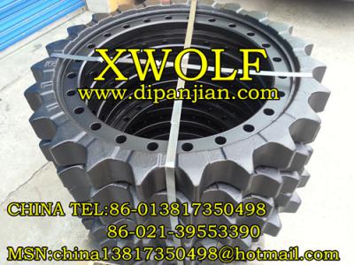 VOLVO Excavator Front IDLERS ()